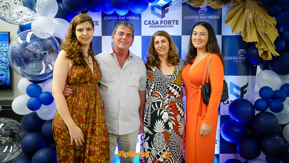  <div class='auto text-center'><a href='https://www.vipsocial.com.br/admin/image/foto/3222/377364lg.jpg' target='_blank' class='btn salvar'> <i class='fa fa-download'></i> Salvar</a> <a href='https://www.facebook.com/sharer.php?u=https://www.vipsocial.com.br/admin/image/foto/3222/377364lg.jpg' class='btn compart' target='_blank'> <i class='fa fa-facebook'></i> Compartilhar</a></div>