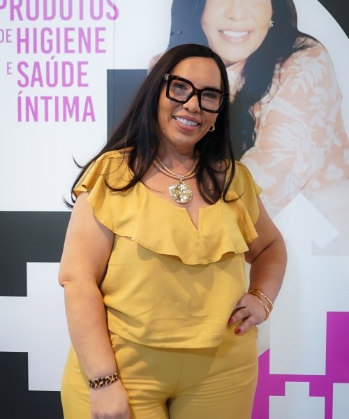 Lançamento produtos de higiene e saúde intima com sexóloga cristã Denise Corrêa de Oliveira