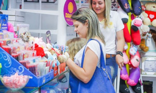 Loja de Presentes Criativos divulga horário de atendimento