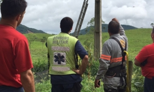 Homem morre eletrocutado durante trabalho