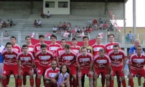 Sede de clube de futebol é furtada e carne que seria usada em comemoração é levada