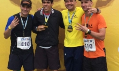 Equipe de Tijucas participa de corrida e conquista medalha de terceiro colocado