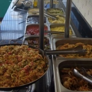 Cardápio diferente todos os dias atraí clientes para restaurante
