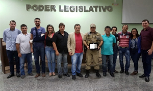 Policial Militar recebe homenagem em dedicação aos trabalhos prestados 