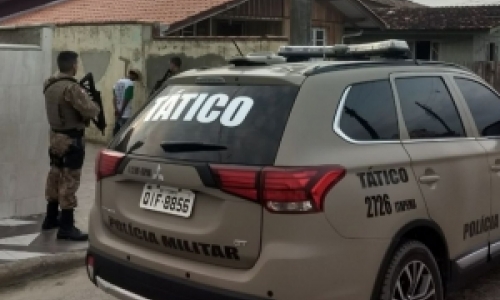 Usuário e traficante são detidos em flagrante durante comercialização no Casarão 