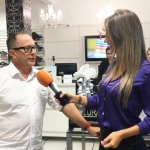 Veja como foi sorteio de 15 brindes da Plural For Men em Tijucas