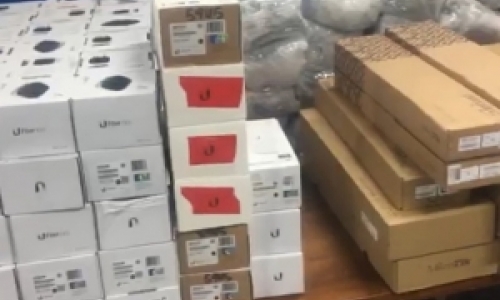 Cerca de R$ 40 mil em produtos eletrônicos importados são apreendidos na BR-101