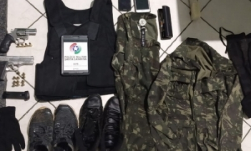 Duas famílias vivem momentos de terror após serem reféns de criminosos armados