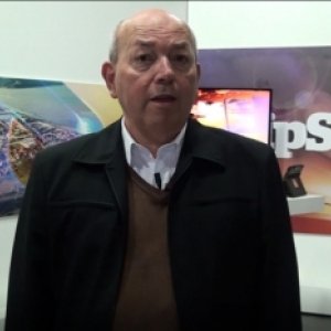 Lugar de comprar medicamentos é na farmácia ou no supermercado? 