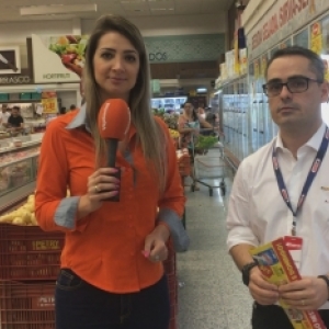 Dia Lokão do Komprão Koch Atacadista com preços baixos atrai milhares de clientes 