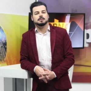 Veículo destinado à Saúde fica escondido no pátio; Este e outros assuntos com Léo Nunes