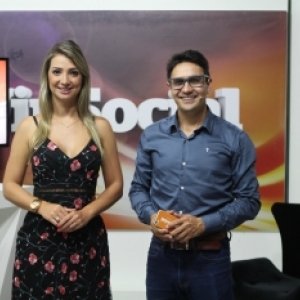 A repercussão do idoso atacado por pitbulls no Jornal Vip desta segunda, 22 de abril