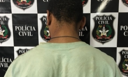 Homem-Aranha, criminoso conhecido por escalar paredes para furtar, é preso