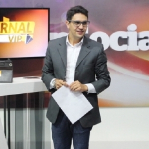 Mãe de jovem assassinada fala sobre o caso; Jornal Vip desta terça, 20 de agosto