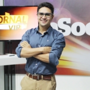 Homem é morto a facadas em Tijucas; Jornal Vip desta quinta, 22 de agosto