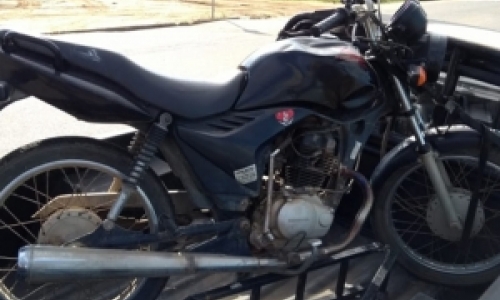 Acusado de furtar motocicleta em oficina mecânica é preso logo após o crime