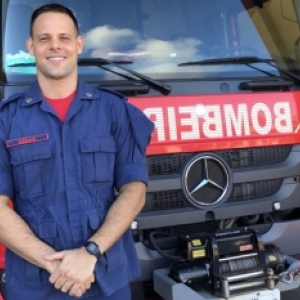 Corpo de Bombeiros de Tijucas realiza exposição no I Fashion Outlet SC