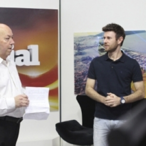 Além da língua portuguesa, você estudou outra? 