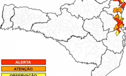 Defesa Civil coloca município em situação de alerta sobre risco de deslizamento