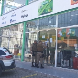 Estabelecimento recebe termo de interdição por não cumprir medida sanitária