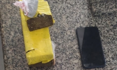Casal é preso em flagrante por tráfico de drogas 