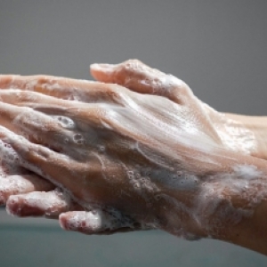 Guia de convívio orienta população como se proteger durante pandemia