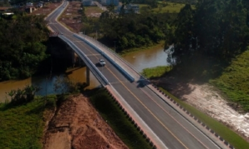 População recebe entrega de Ponte do 