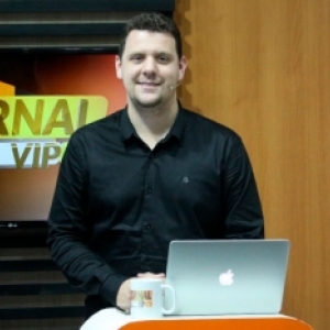 Fique bem informado na hora do seu almoço; Jornal Vip, 22 de setembro 