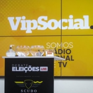 Problemas de saúde e morte na família de candidato provocam adiamento de debate