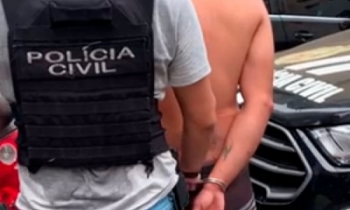 Acusado de balear policiais em confronto é localizado se escondendo na Região
