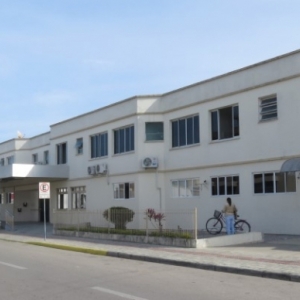 Hospital São José recebe 23 pacientes da Covid-19 e chega a 115% de ocupação