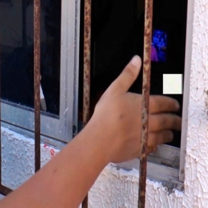 Irmã encontra homem sem vida deitado em sua própria cama