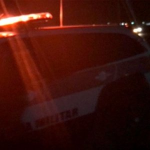 Festa com aglomeração de aproximadamente 80 pessoas é flagrada 