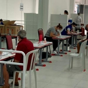 Por falta de doses da vacina, Tijucas cancela campanha de vacinação deste sábado