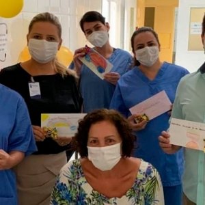 Alunos enviam cartas com mensagens de apoio e incentivo a profissionais da saúde