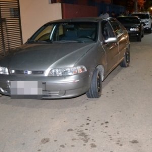 Condutor embriagado provoca acidente e é detido por populares