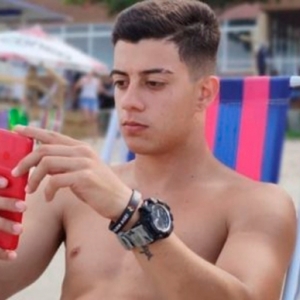 Motociclista que morreu em acidente na rodovia BR-101 é identificado 