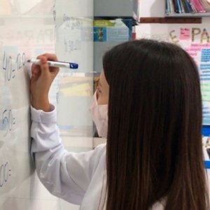 Afetados pela pandemia, alunos começam a recuperar conteúdos perdidos