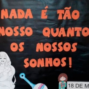 Concurso em escolas para conscientizar sobre violência e abuso elege as vencedoras