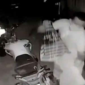 Após cometer crime homem foge mas acaba sendo preso em perseguição