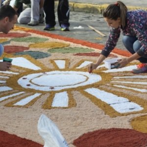 Tradicional confecção dos tapetes de Corpus Christi é mais uma vez cancelada