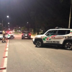 Barreiras da Operação Lei Seca resultam em apreensões de veículos no Vale