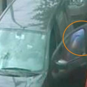 Malote em dinheiro e diversos cheques são levados de automóvel estacionado