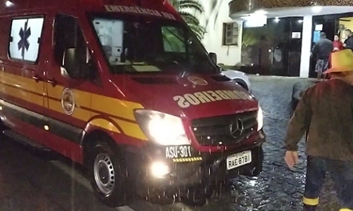 Durante temporal em Canelinha, 65 pessoas foram resgatadas e socorridas