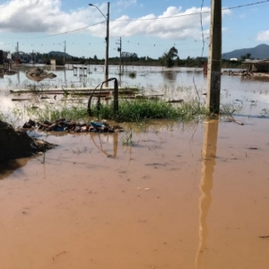 Após vários estragos provocados pela chuva, Tijucas entra em situação de emergência
