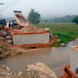 Após longa espera, comunidade de interior receberá nova ponte 