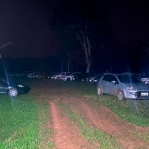 Festa de aniversário é encerrada com mais de 200 pessoas descumprindo regras 