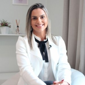 Tratamento ajuda a evitar pânico na hora de comer ou falar em público; veja dicas