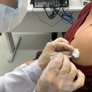 Vale tem mais de 46 mil pessoas vacinadas com pelo menos uma dose