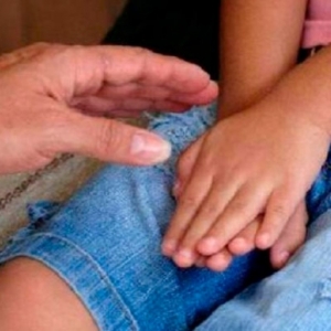 Padrasto abusa sexualmente de enteada de apenas seis anos